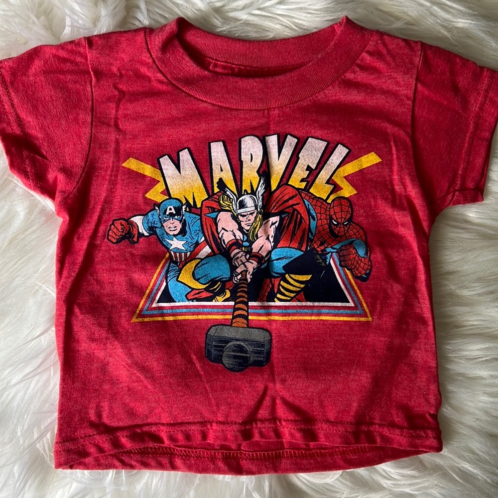 Red Decco Marvel T-Shirt Red Size 24m